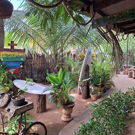 Akki'S Hostel Trincomalee Eksteriør bilde