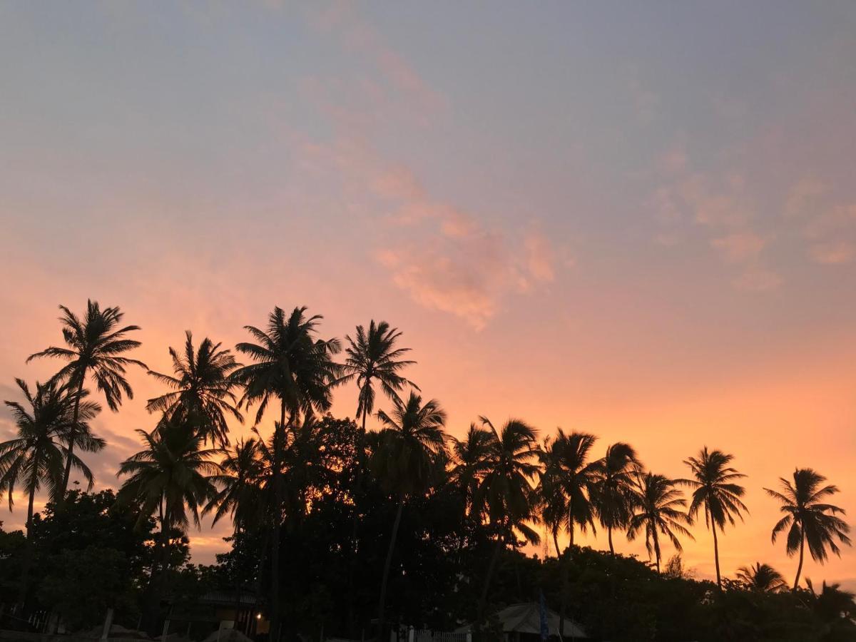 Akki'S Hostel Trincomalee Eksteriør bilde
