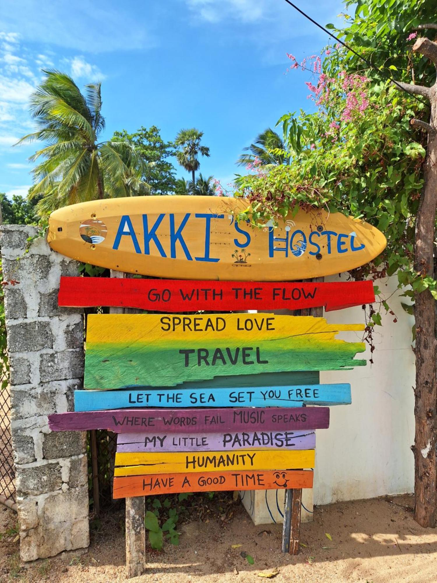 Akki'S Hostel Trincomalee Eksteriør bilde