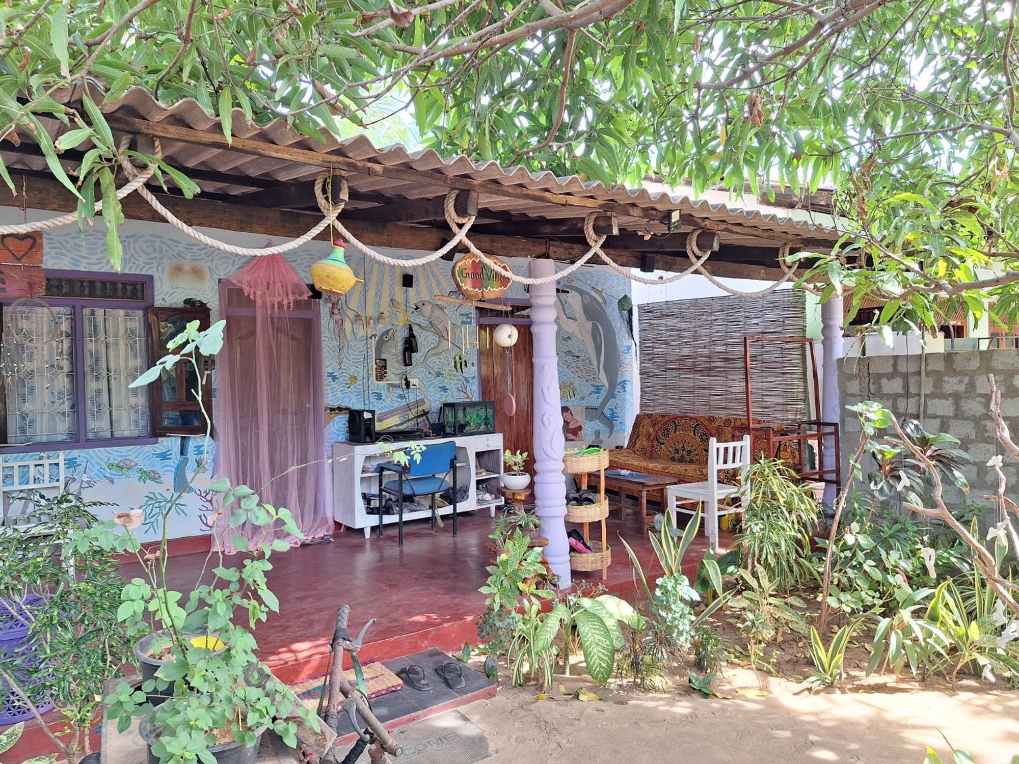 Akki'S Hostel Trincomalee Eksteriør bilde