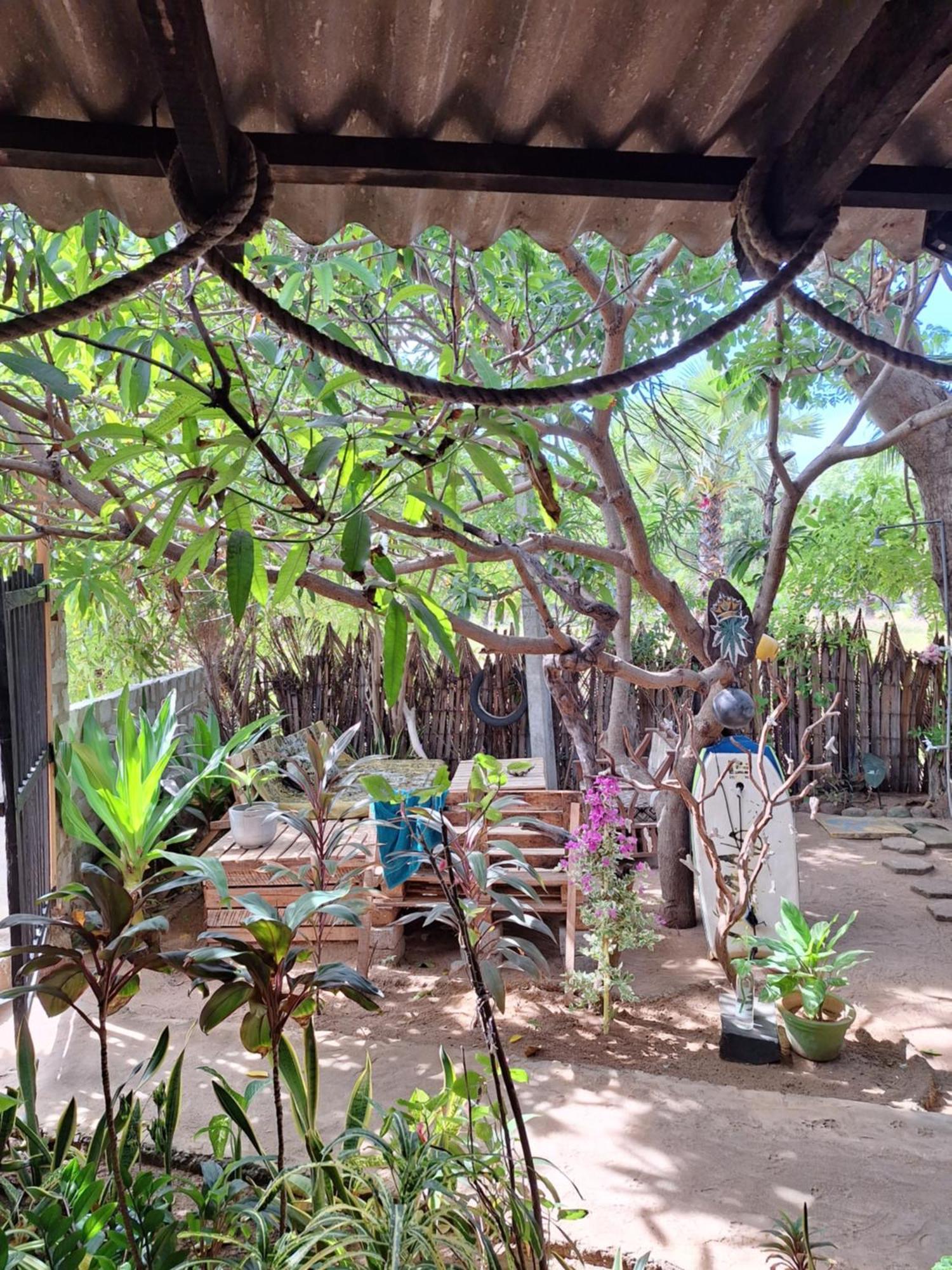Akki'S Hostel Trincomalee Eksteriør bilde
