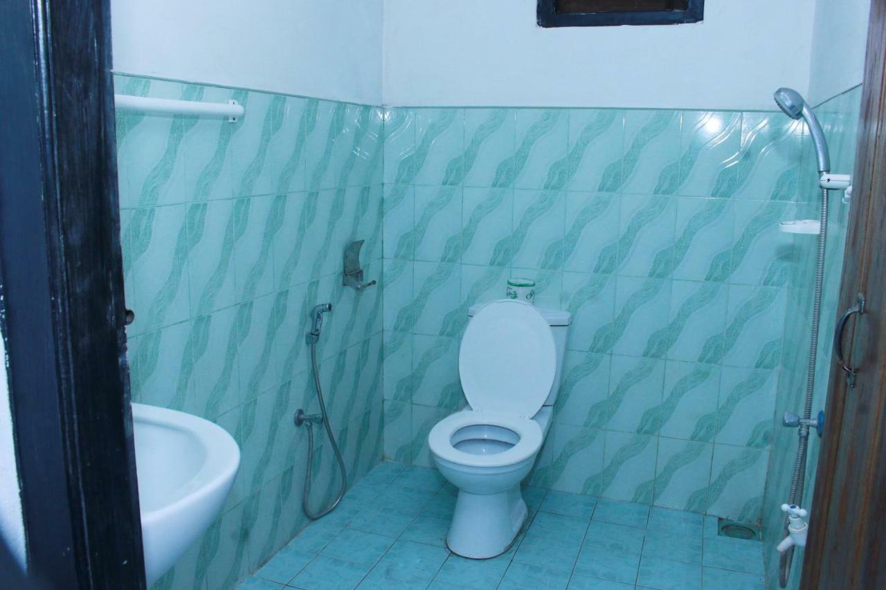 Akki'S Hostel Trincomalee Eksteriør bilde